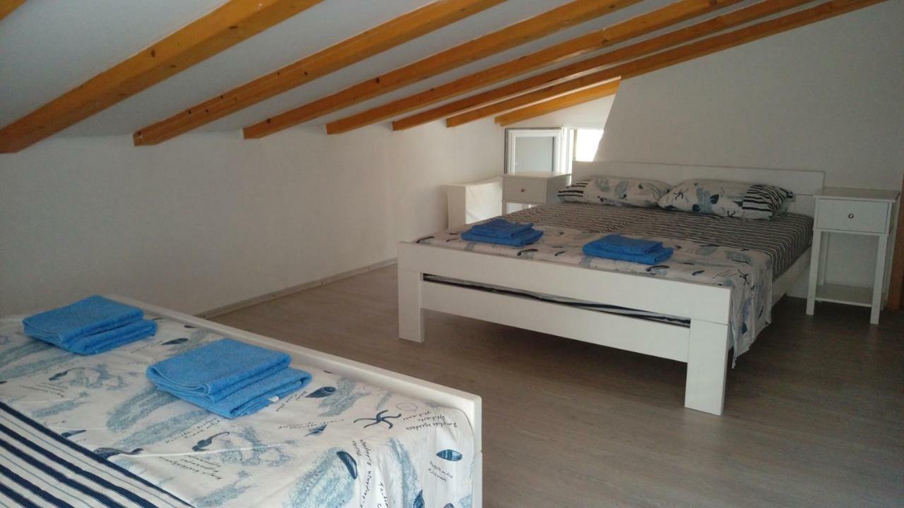 Buc-Vila Nada Villa Cres Bagian luar foto